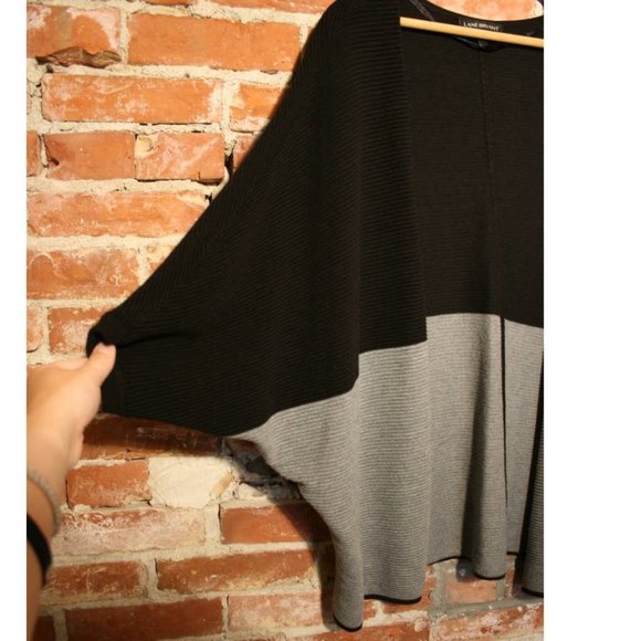 Lane Bryant Plus Size Knit Colorblock Dolman Cardigan Sweater in Black & Gray - Picture 3 of 7